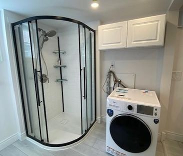 206 Hawthorne Avenue - Lower - 2 bed, 1 bath ALL INCLUSIVE - Photo 6