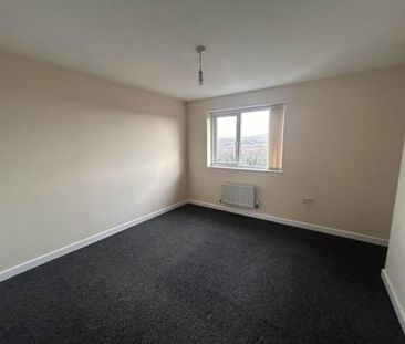 2 bedroom end of terrace house to rent - Photo 5