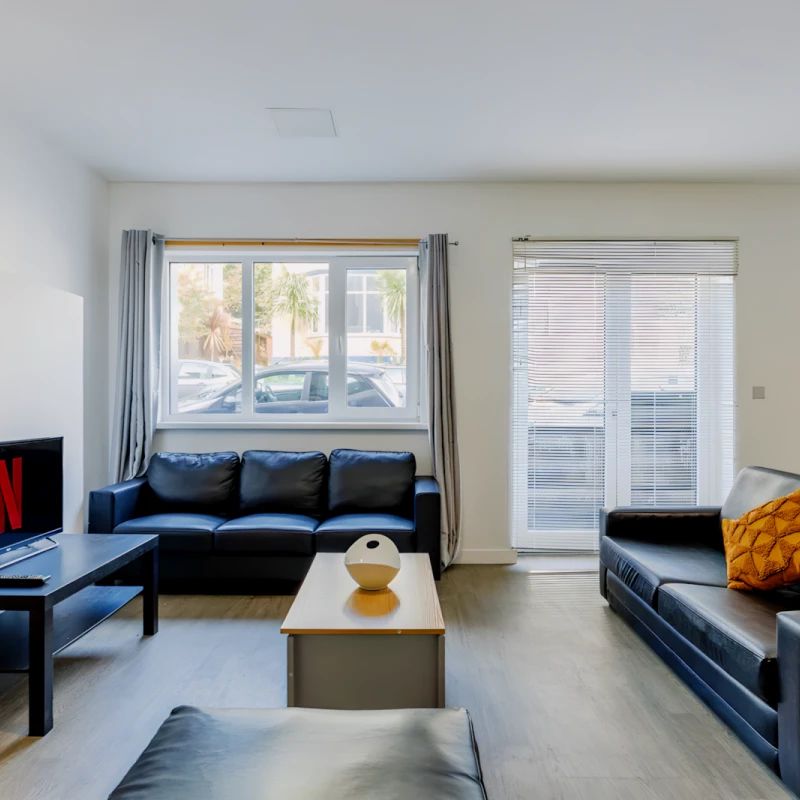 Terraced 1 Bed Apartment – Accessible - Photo 1