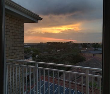 Rockdale - Photo 2
