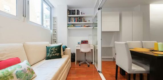 Calle de Granada, Madrid, Community of Madrid 28007 - Photo 2