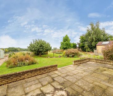 5 bedroom detached house to rent - Photo 3