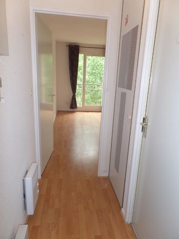 Studio - 32,71 m² OSNY - 1 pièce(s) - 32.71 m2 - Photo 2