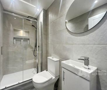 Elder Close, Guildford, Surrey, GU4 7YW - Photo 3