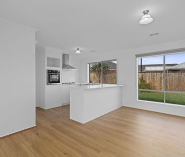 5 Lipson Drive, Lara - Photo 3