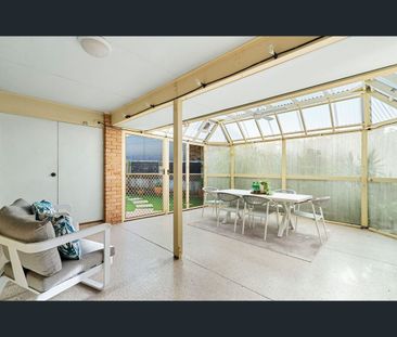 2 Marakari Crescent, Mount Coolum, Qld 4573 - Photo 5