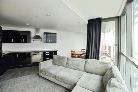 2 bedroom apartment to rent - Photo 3