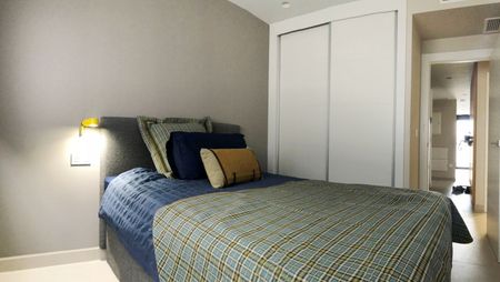 FOR RENT NEW MODERN 3-BEDROOM APARTMENT FOR THE SEASON - Photo 5