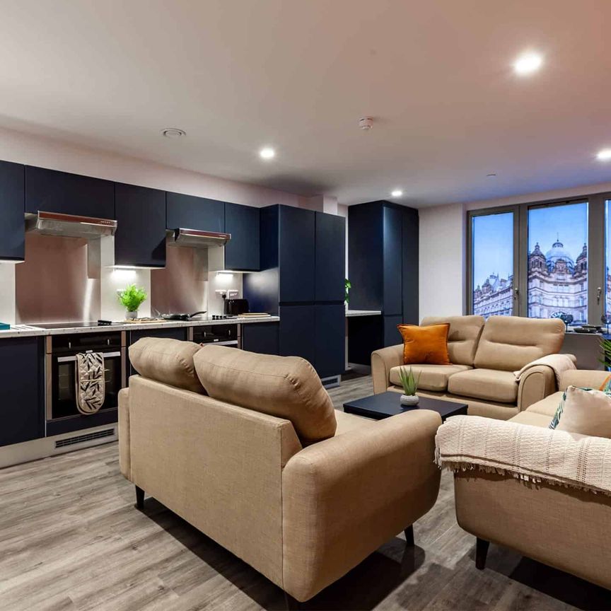 Deluxe Ensuite - Photo 1