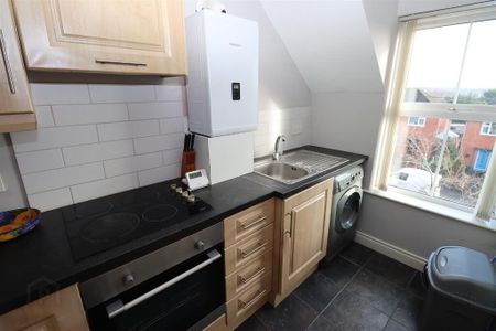 81h Ballyeaston Road, Ballyclare, BT39 9BS - Photo 5