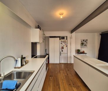 Uitzonderlijke ruime woning met 2 slaapkamers. - Foto 1