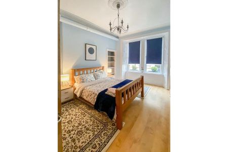 1 Bed Flat, Yeaman Place, EH11 - Photo 3