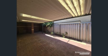 Contemporary Comfort in Central Location - Photo 4