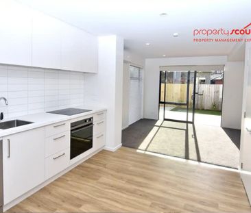 Modern, Low-Maintenance Living in Waltham - Photo 2