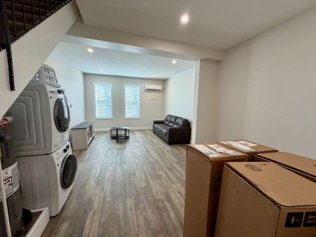 For Lease - 537 Talbot Street Unit# 7, St. Thomas, Ontario - Photo 2