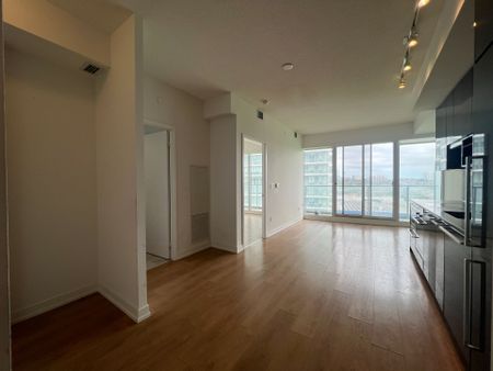 For Lease - 115 Mcmahon Drive Unit# 709, Toronto, Ontario - Photo 3