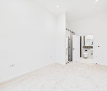 76 Bannerman House, Woolwich, SE18, London - Photo 1