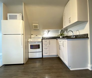 For Lease - 14 Flempton Crescent Unit# Upper, Toronto, Ontario - Photo 3