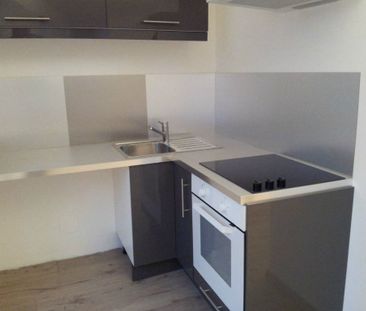 ST SAT 594, - Photo 1