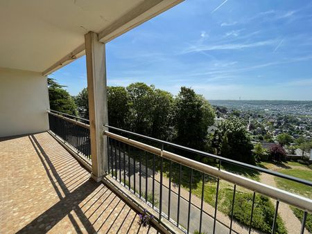 Location Appartement 4 pièces 92m² - Photo 3