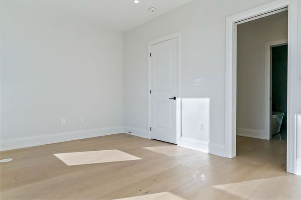 For Lease - 138 EAST Street Unit# 3, Oakville, Ontario - Photo 1