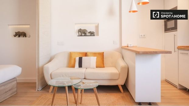 madrid, Community of Madrid 28008 - Photo 1