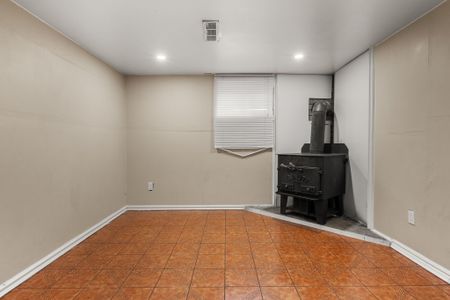 For Lease - 84 Goldsboro Road, Toronto, Ontario - Photo 5