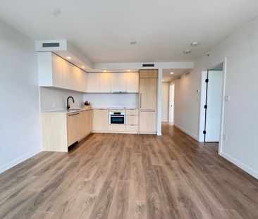 13738 Central Avenue, Surrey, BC V3T0X5 - Photo 6