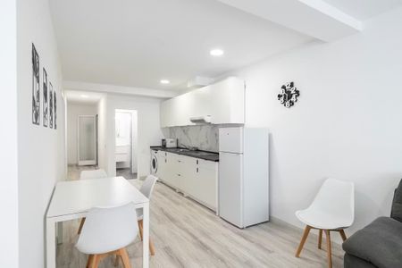 Calle de Sicília, Barcelona, Catalonia 08025 - Foto 5