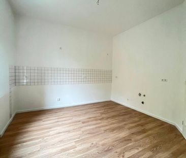 sofort verfügbar: frisch sanierte 2-Raum-Wohnung - Photo 2