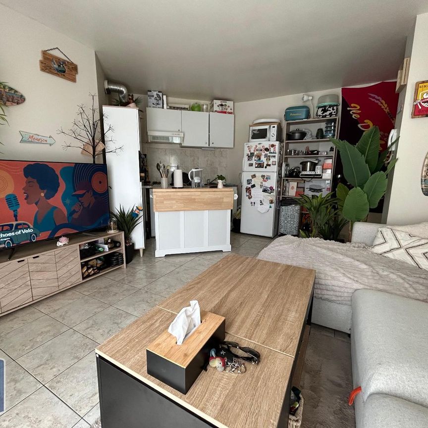 Location Appartement 2 pièces 35m² LE PERRAY EN YVELINES 78610 - Photo 1