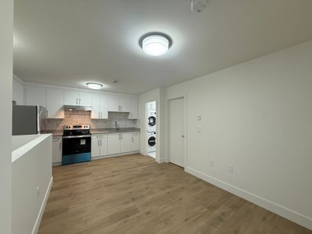 Brand New 1 Bedroom/1 Bathroom Coach House Pacific Douglas, South Surrey/White Rock - Photo 5