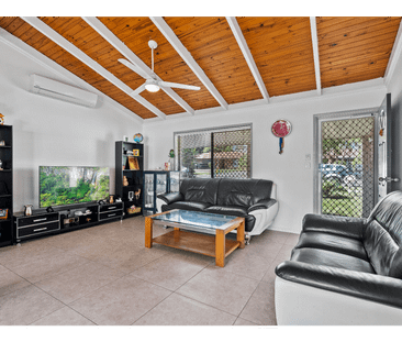 25 Enford Street, Hillcrest, Qld 4118 - Photo 6