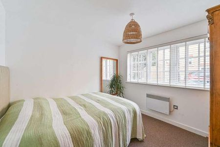 Lownes Courtyard, Hither Green, SE13 - Photo 5