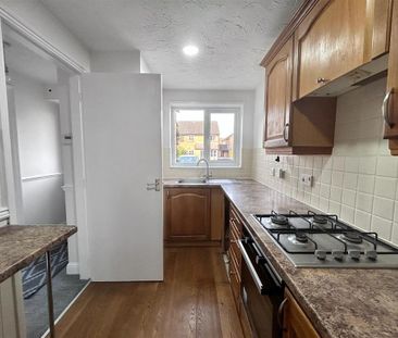 2 bedroom semi-detached house to rent - Photo 1