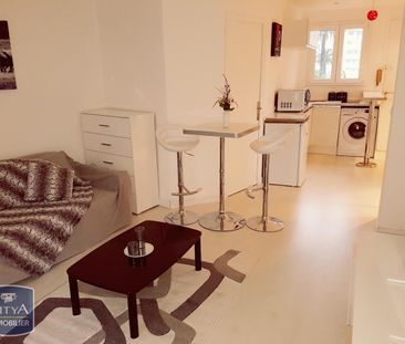 Location Appartement 1 pièce 28m² CANNES 06400 - Photo 1