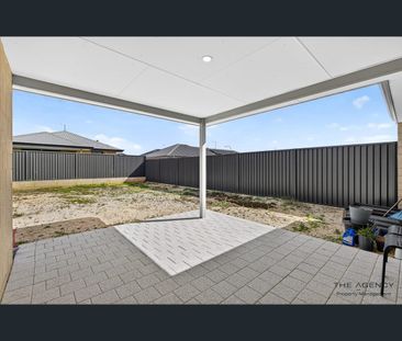 7 Kirrama Way, Yanchep, WA 6035 - Photo 4