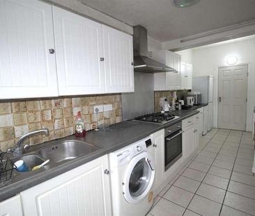 Suffolk Road, Enfield, EN3 - Photo 4