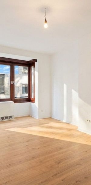 Appartement te huur in Oostende voor € 850 met 2 slaapkamers - Foto 1