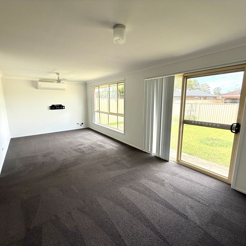 Well Presented 3 Bedroom Duplex! - Photo 1