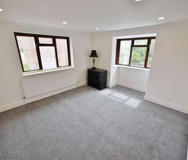 Marlborough House, Firsgrove Crescent, Brentwood, CM14 - Photo 3