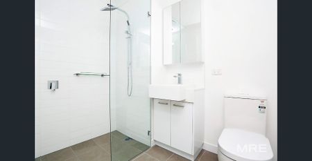 Easy living for busy lifestyles - Photo 5