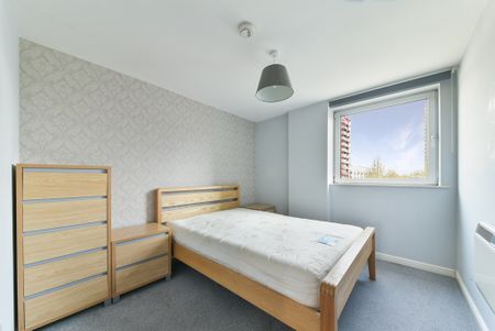 Oyster Wharf, SW11, London - Photo 2