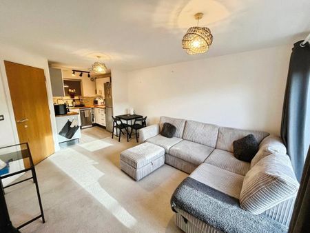 1 bedroom flat to rent - Photo 3