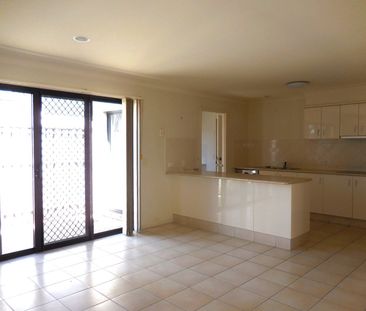 FAMILY FRIENDLY THREE BEDROOM HOME IN SORT AFTER AREA OF ROBINA - Photo 4