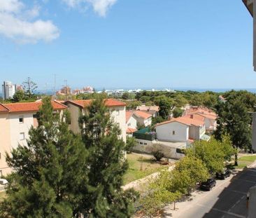 2 Bedroom Apartment with parking, Bairro do Rosário, Cascais - Photo 6
