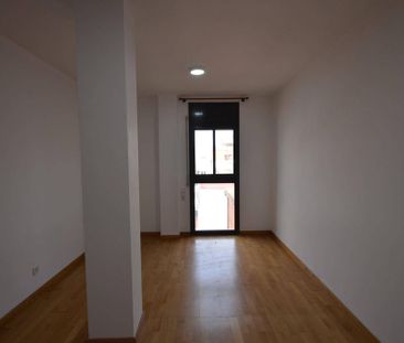 4 bedroom luxury penthouse for rent in Vilanova i la Geltrú, Catalonia - Photo 2