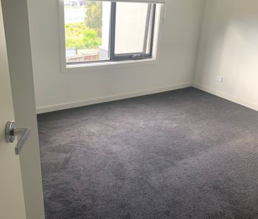 Cranbourne - Photo 6