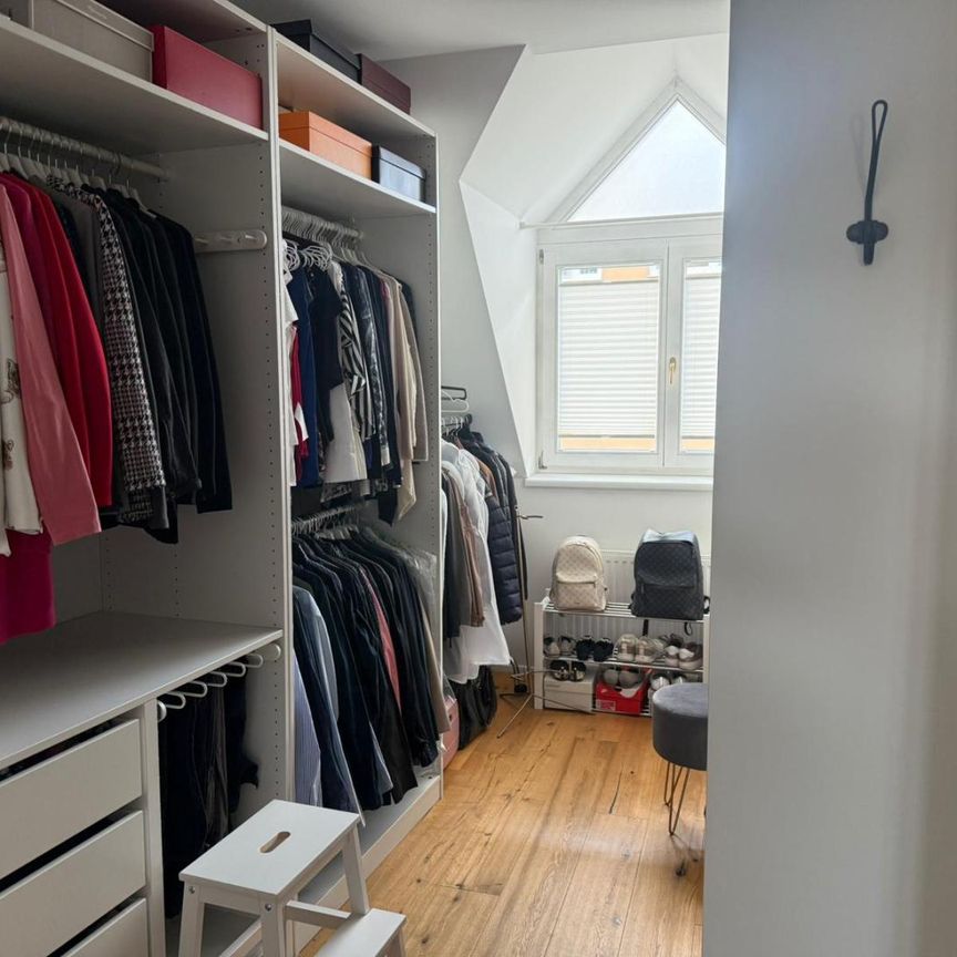 Traumhafte Penthousewohnung als Maisonette mit Dachterrasse und Garage - Foto 1