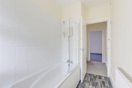 5 Bed Terraced House, Myrtle Avenue, NG7 - Photo 4